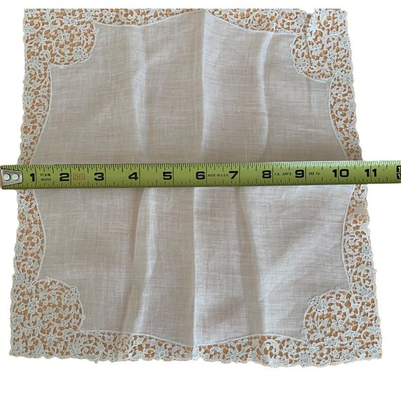Vintage White Handkerchief Hankie w/Delicate Lace Border Victorian Pocket Scarf - Picture 5 of 5
